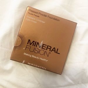 Mineral Fusion Press Powder 0.32 punch DEEP 2